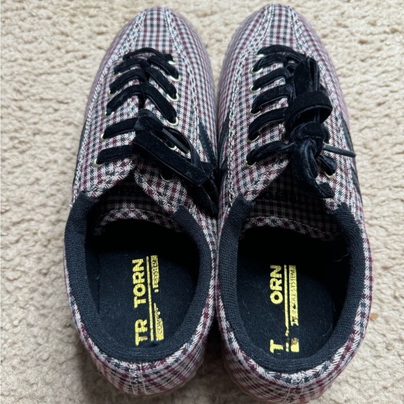 Tretorn plaid velvet lace up sneaker 10 - Picture 3 of 5